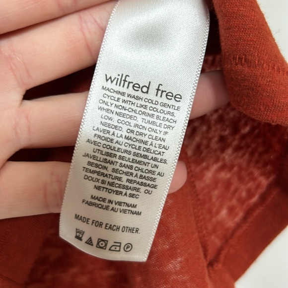 WILFRED | Aritzia Staple T-shirt | XS - Picture 5 of 7